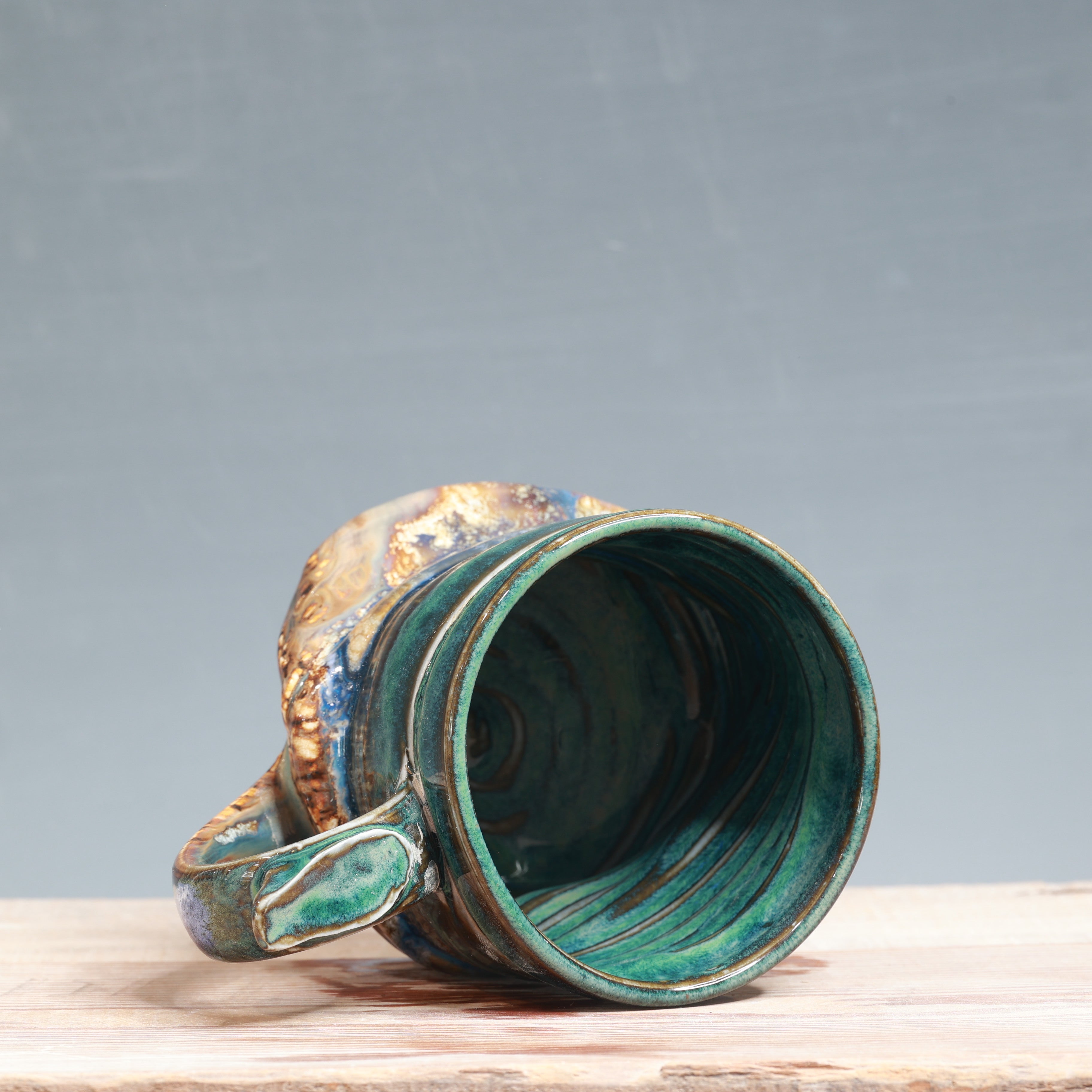 DROP mug - Blue Surf and Sandstone 12-13 oz