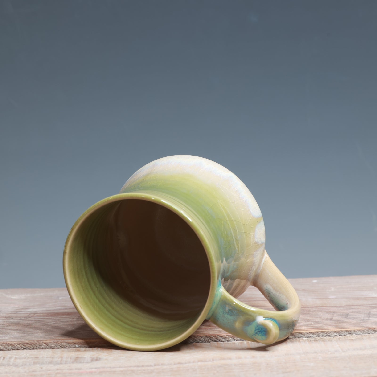 Aurora Green over Alabaster 14-15oz.