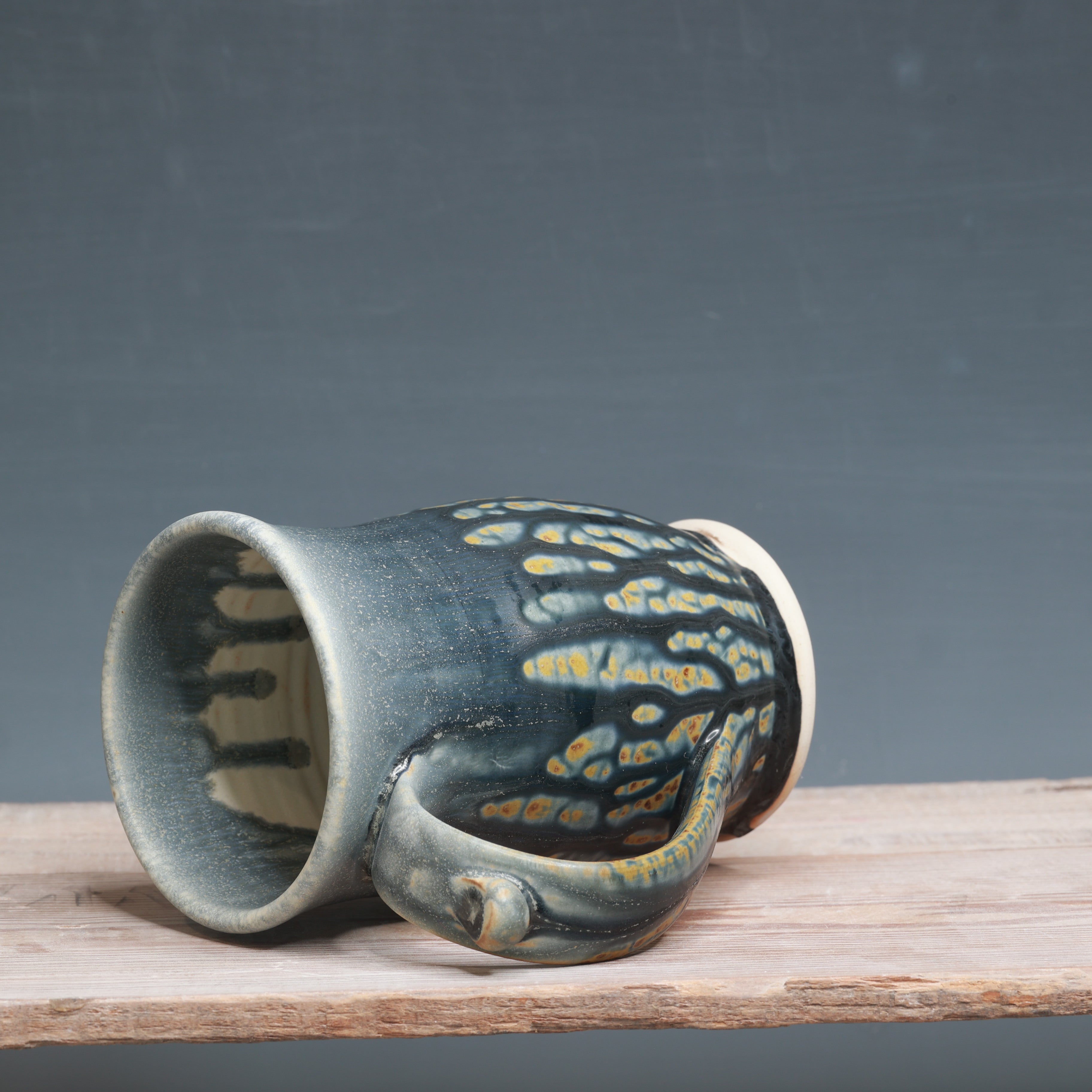 Blue Ash mug 17-19 oz.
