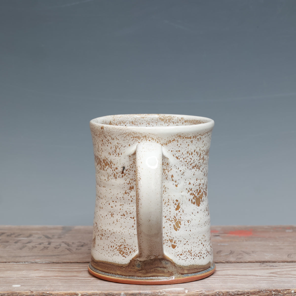 Alabaster and White Gloss Mug 16-18