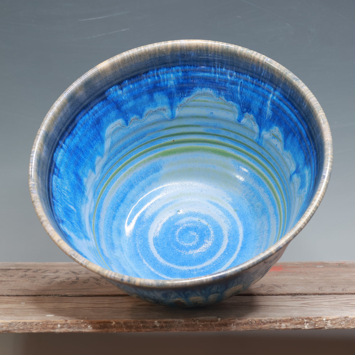 Tidal Wave Bowl