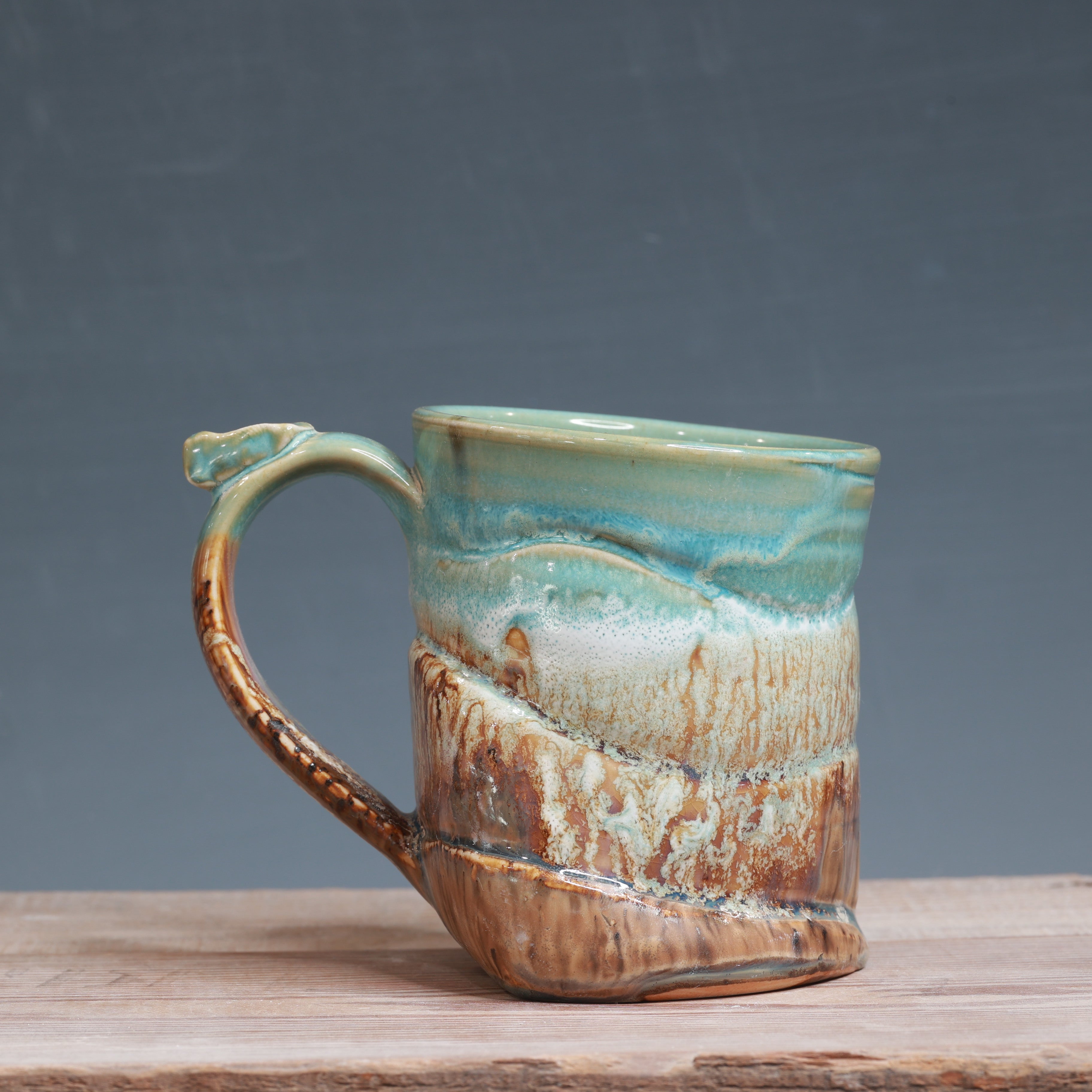 DROP mug - Norse Blue and Sandstone