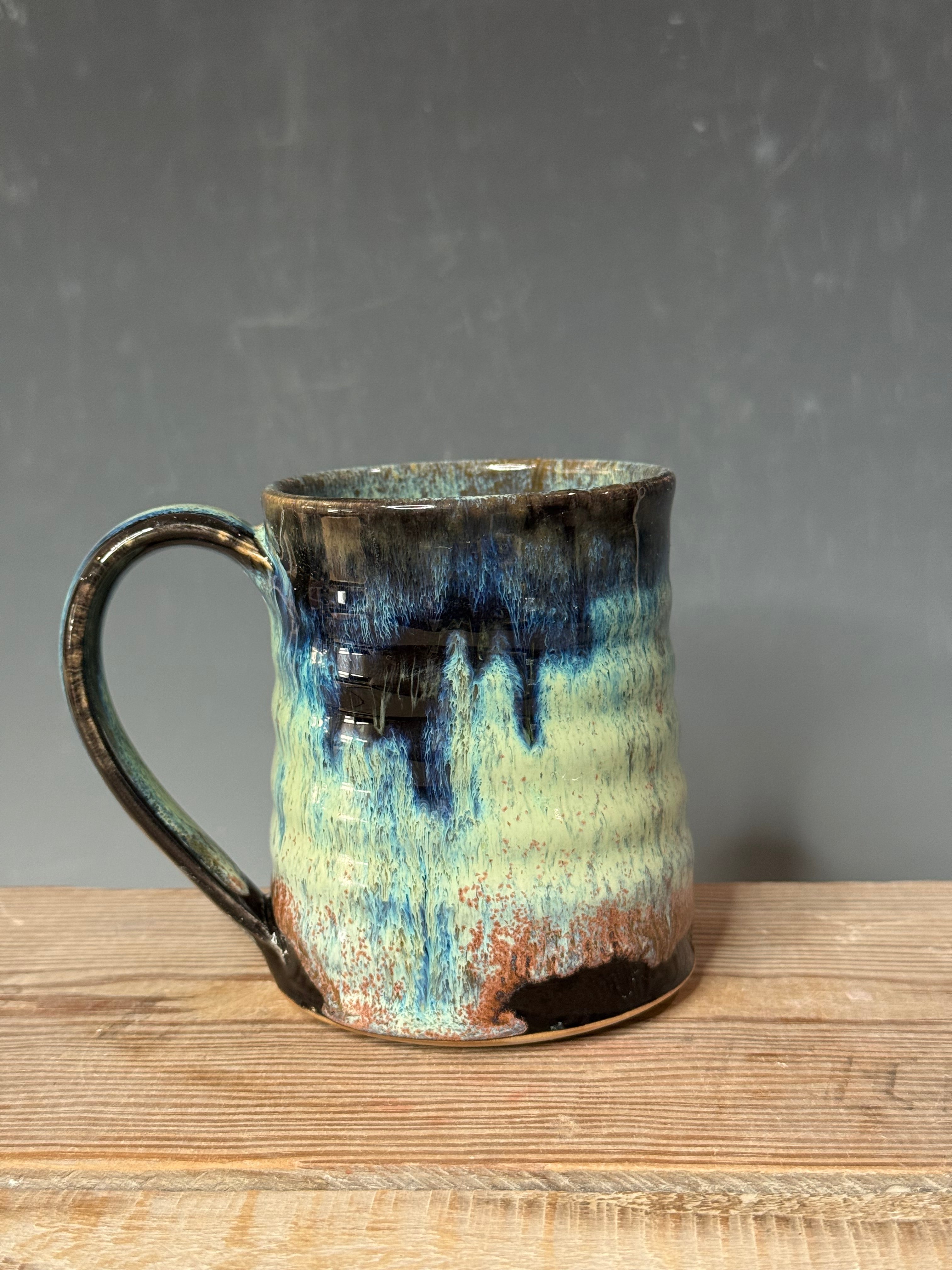 Northern Lights spiral mug - 14 - 15 oz.