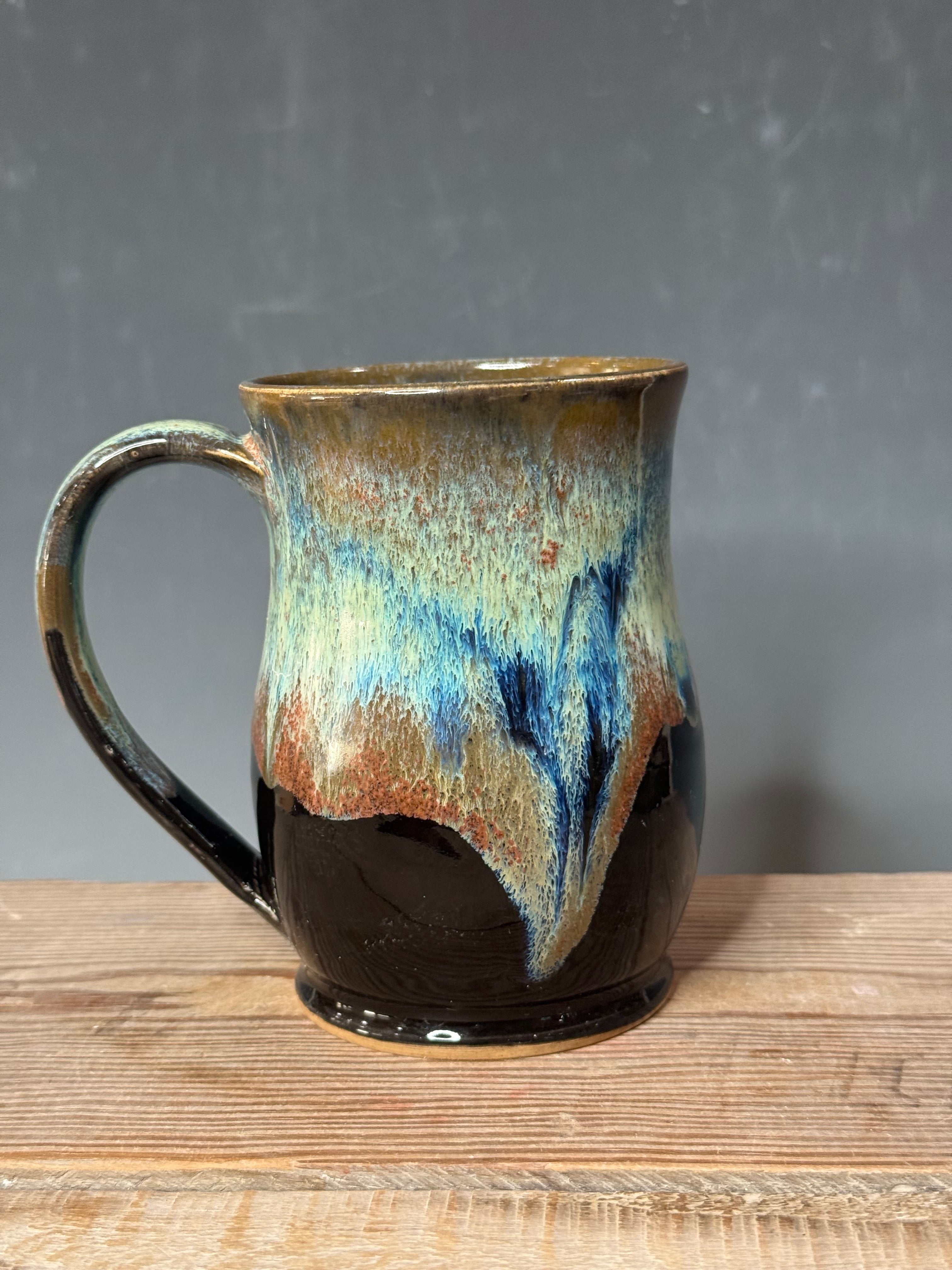 Northern Lights mug - 16-17 oz.