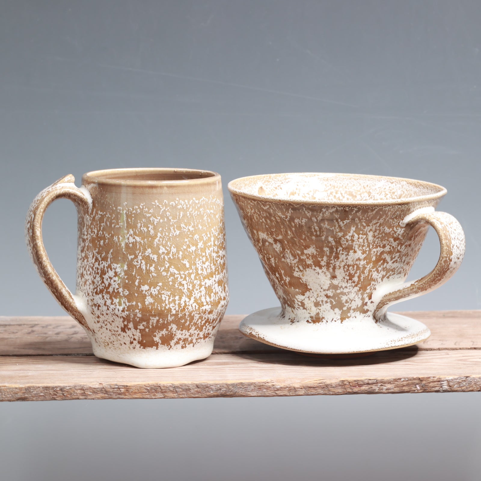 Alabaster and White Gloss Mug with Pour over Set