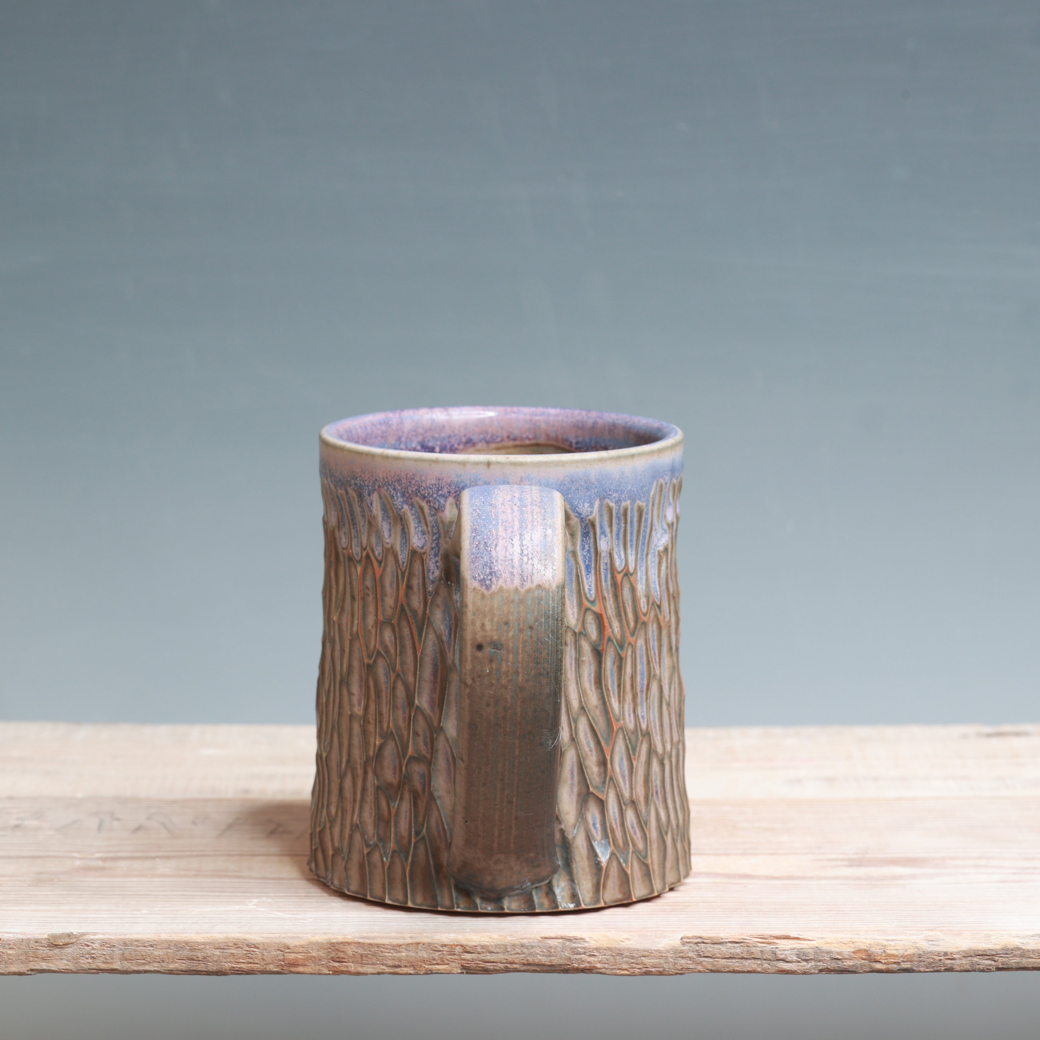 Mamo Carved mug 17 oz.