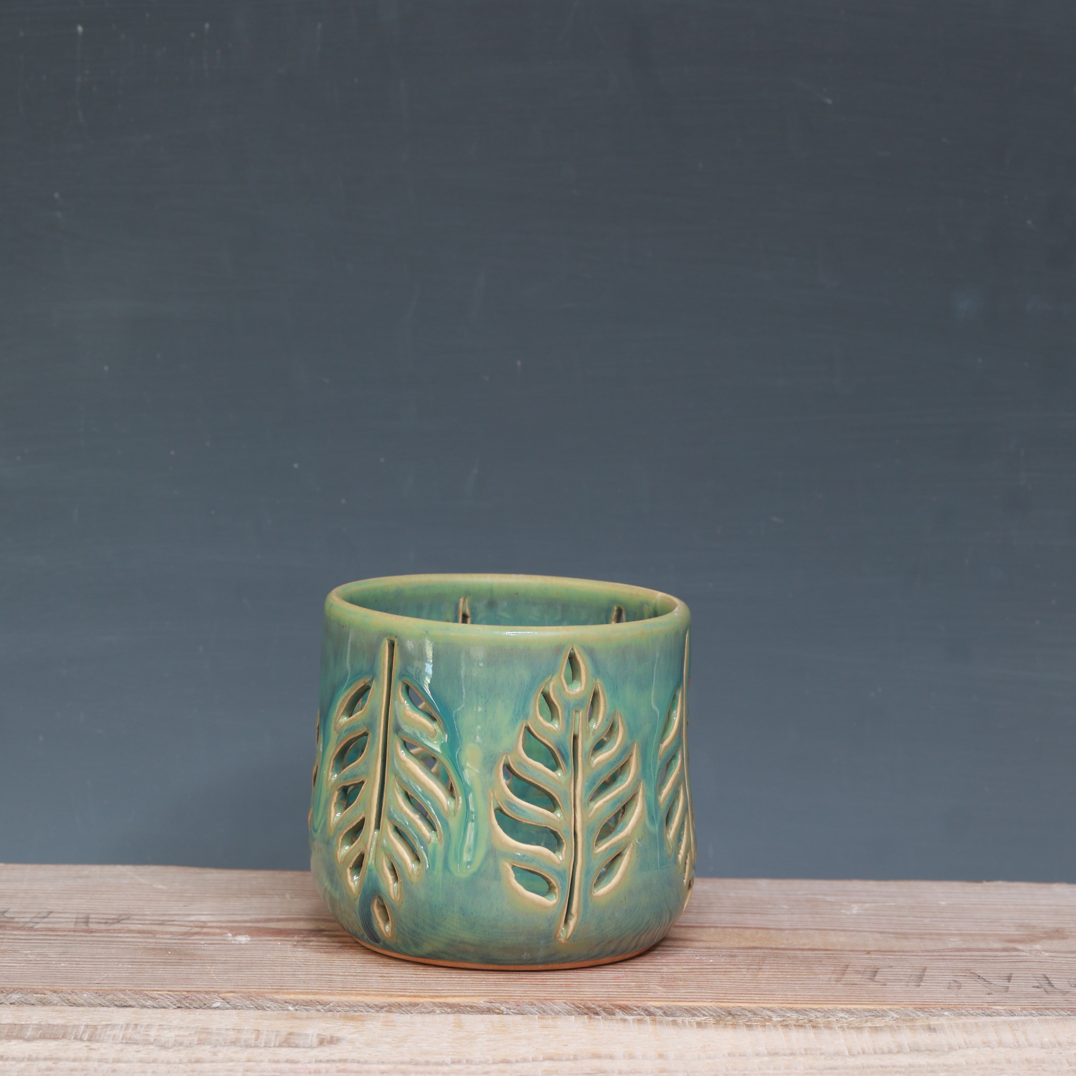 Green Tea Carved Cup