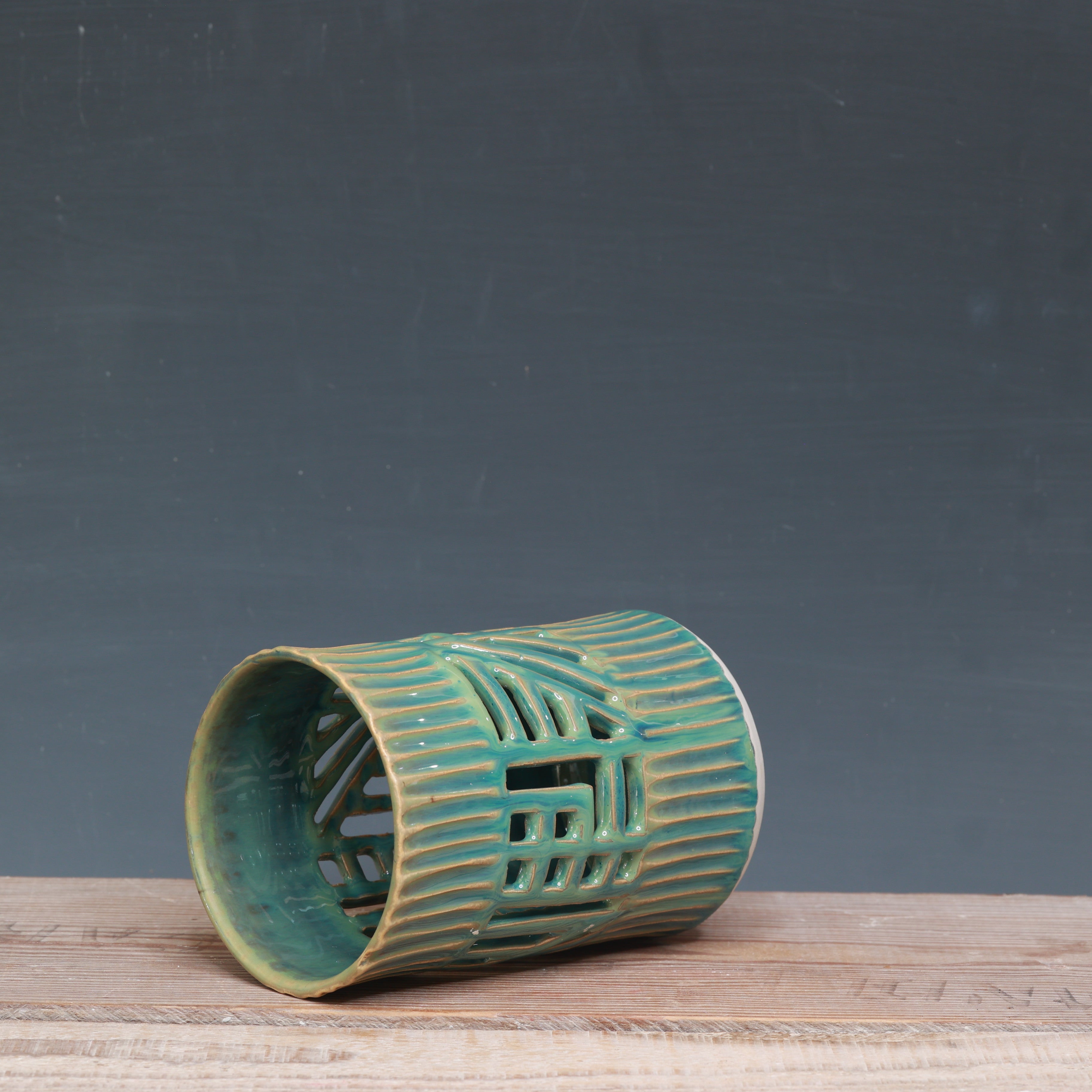Green Tea Carved Cup