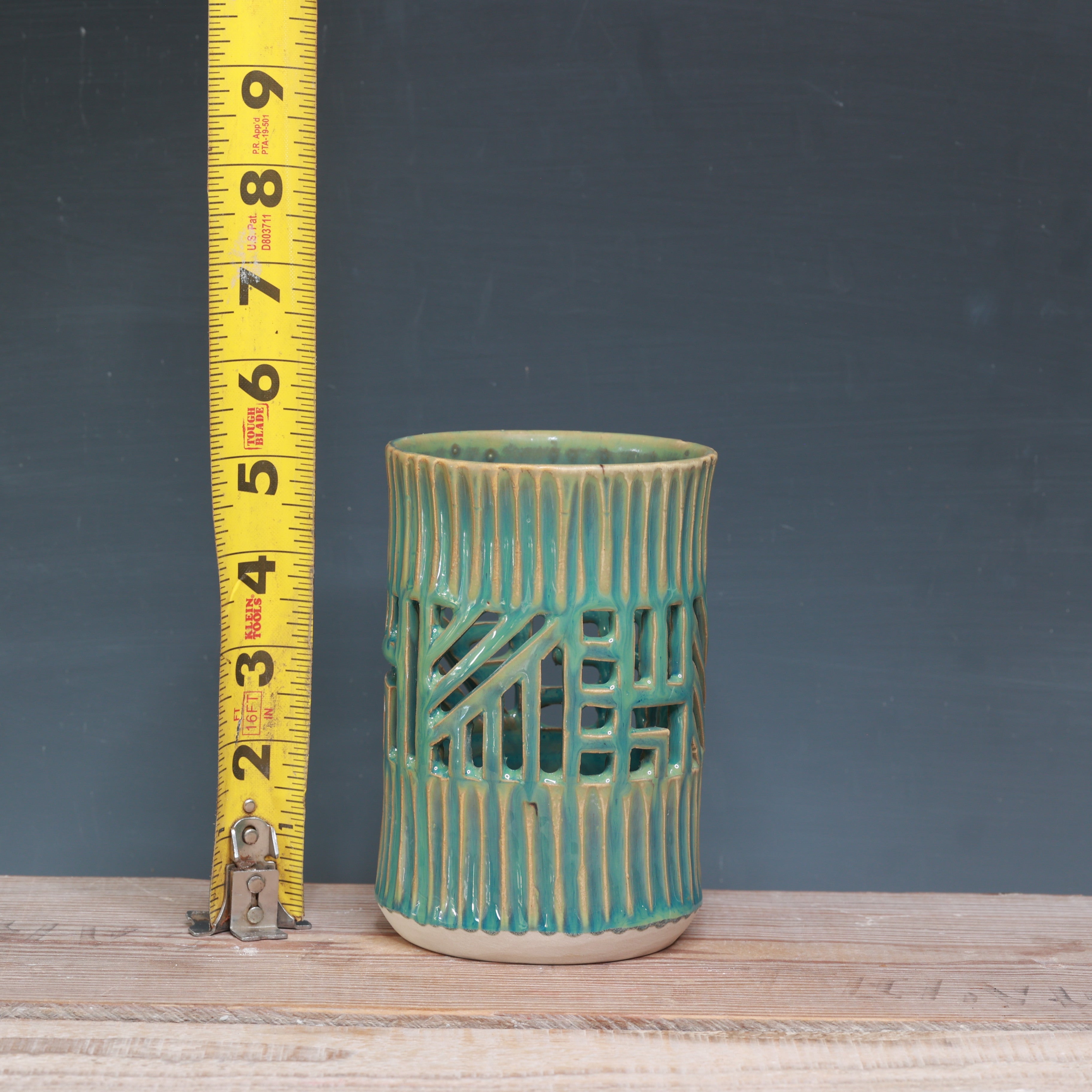 Green Tea Carved Cup