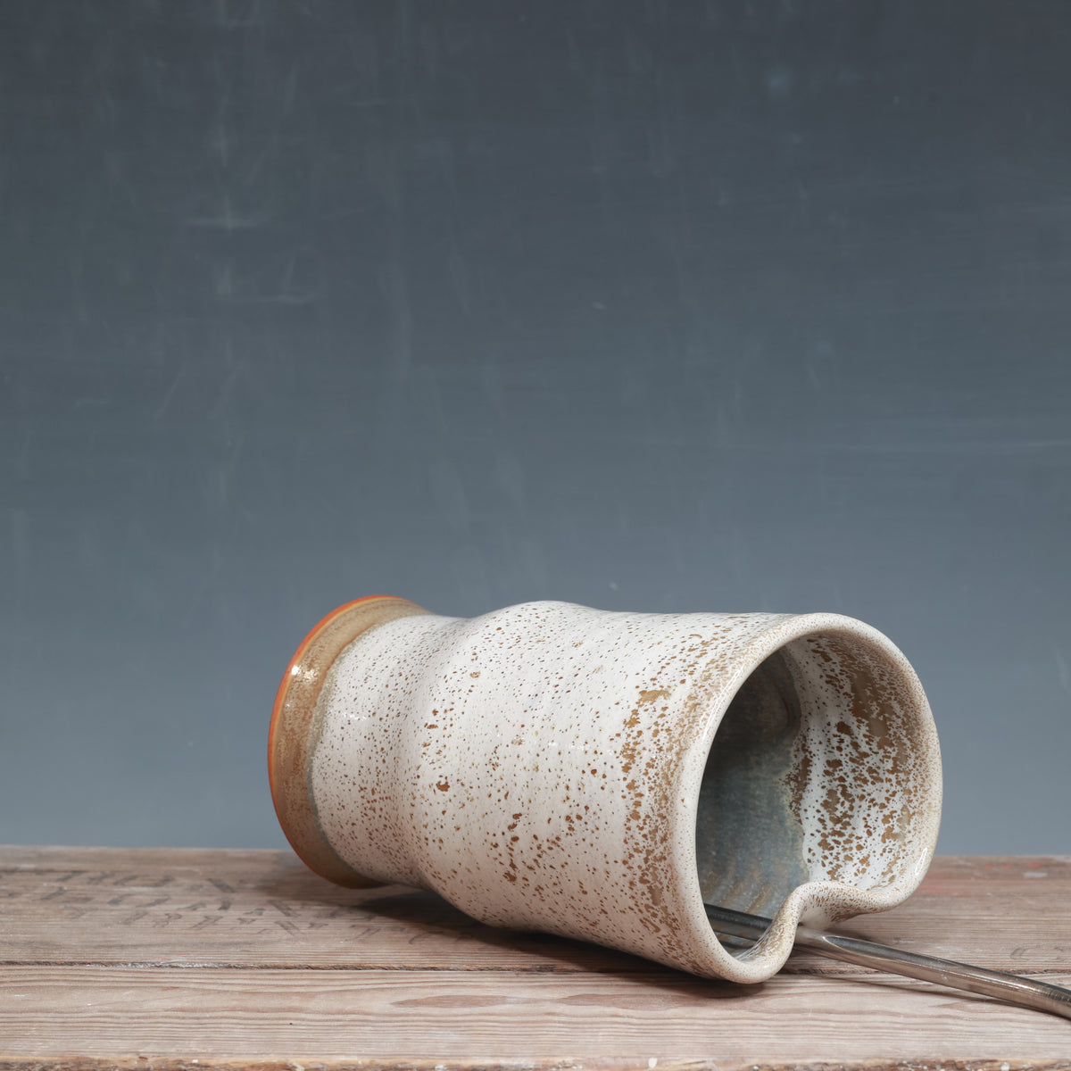 Alabaster and White Gloss Straw Cup 16 oz.