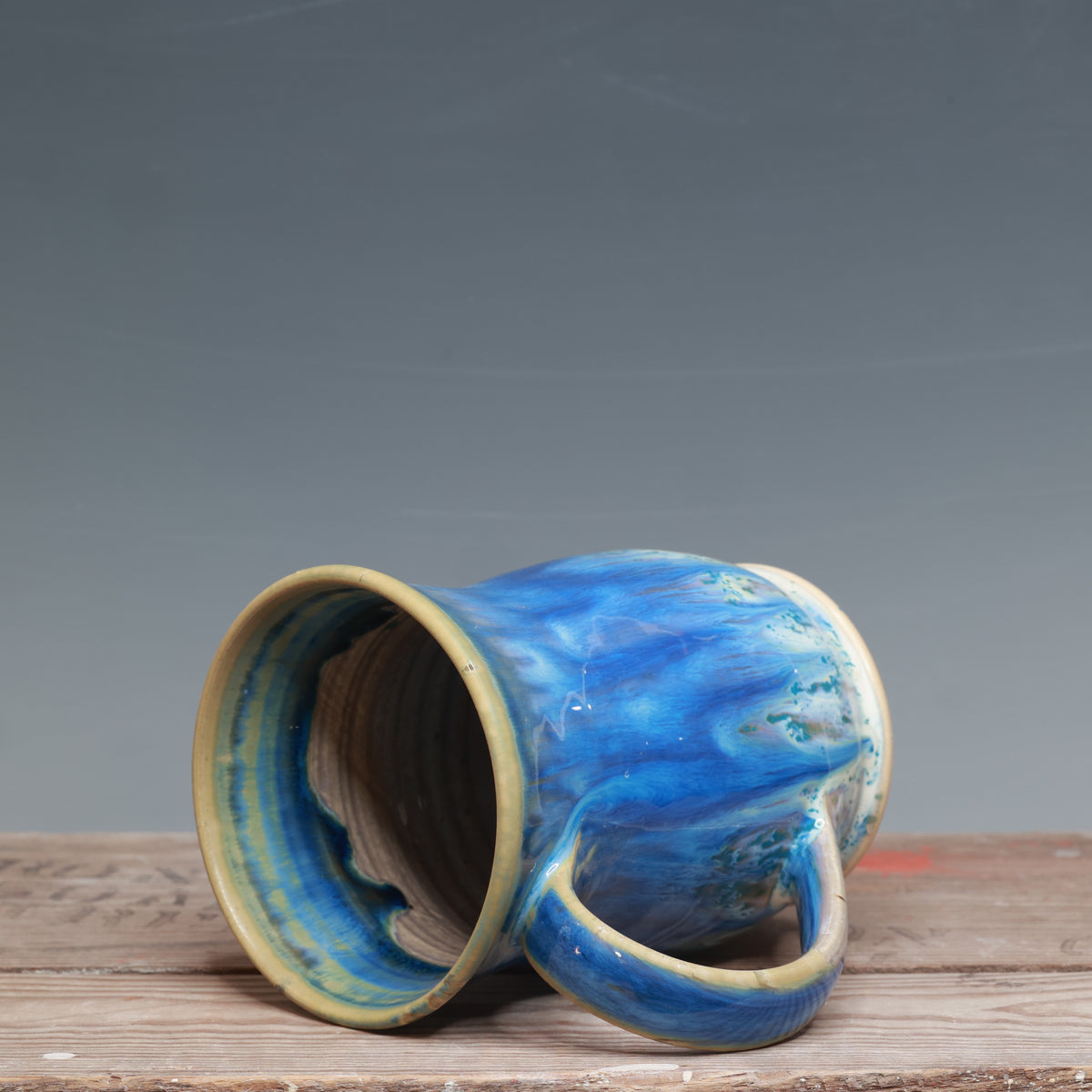 Tidal Wave Mug 17-18 oz.