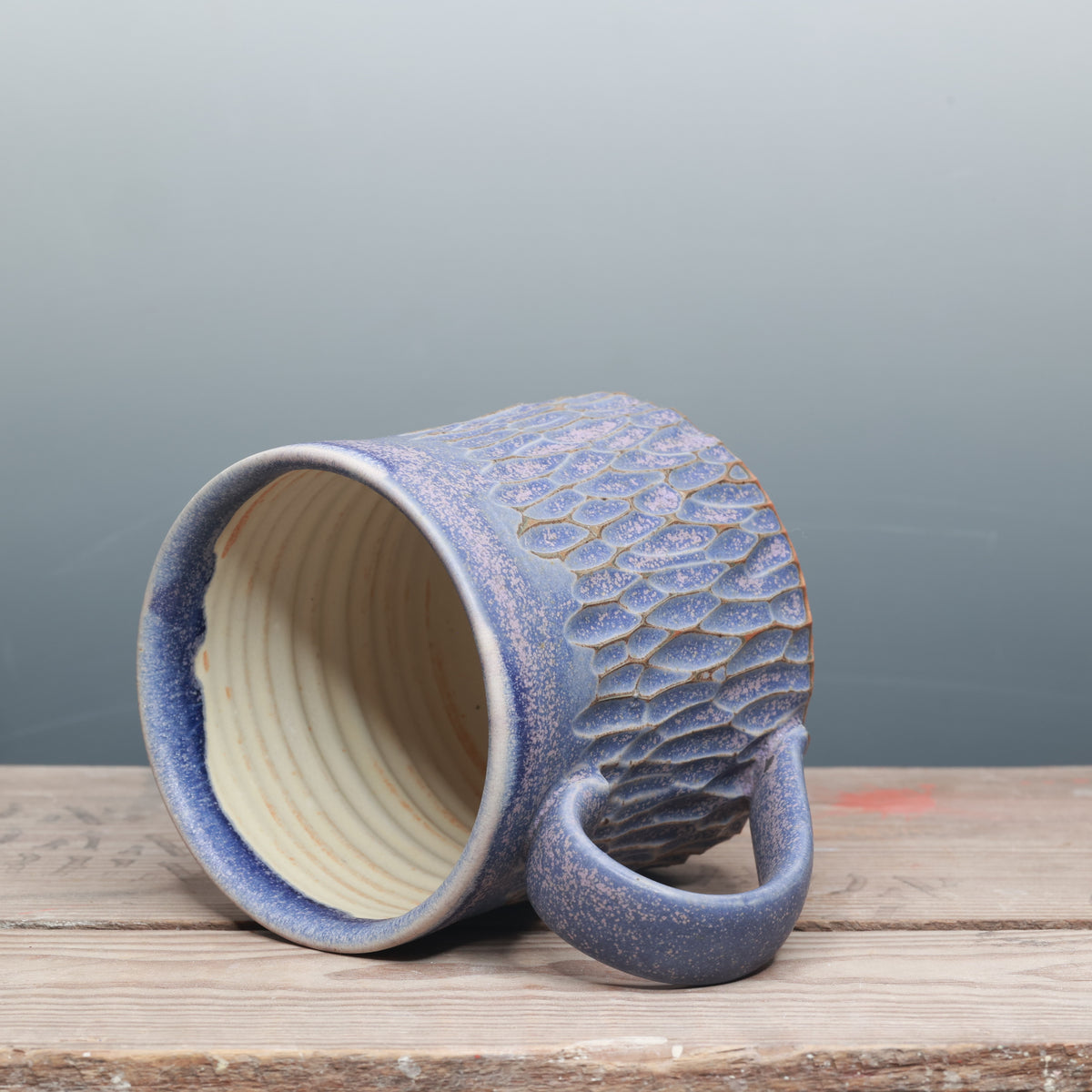 Mamo Carved Mug 15 oz.